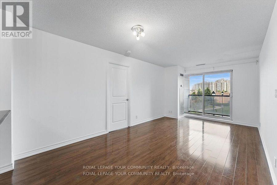 












214 - 18 HARDING BOULEVARD

,
Richmond Hill,




Ontario
L4C0T3


