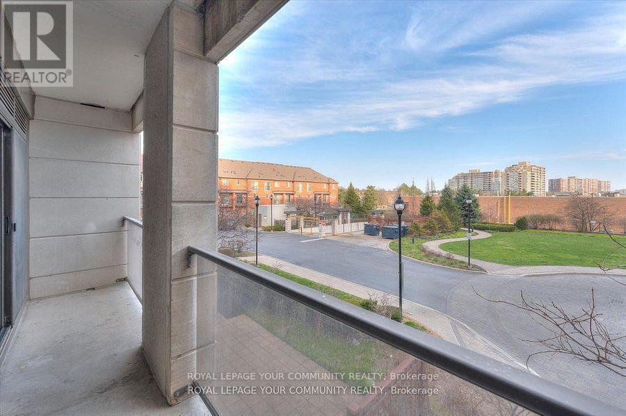 












214 - 18 HARDING BOULEVARD

,
Richmond Hill,




Ontario
L4C0T3

