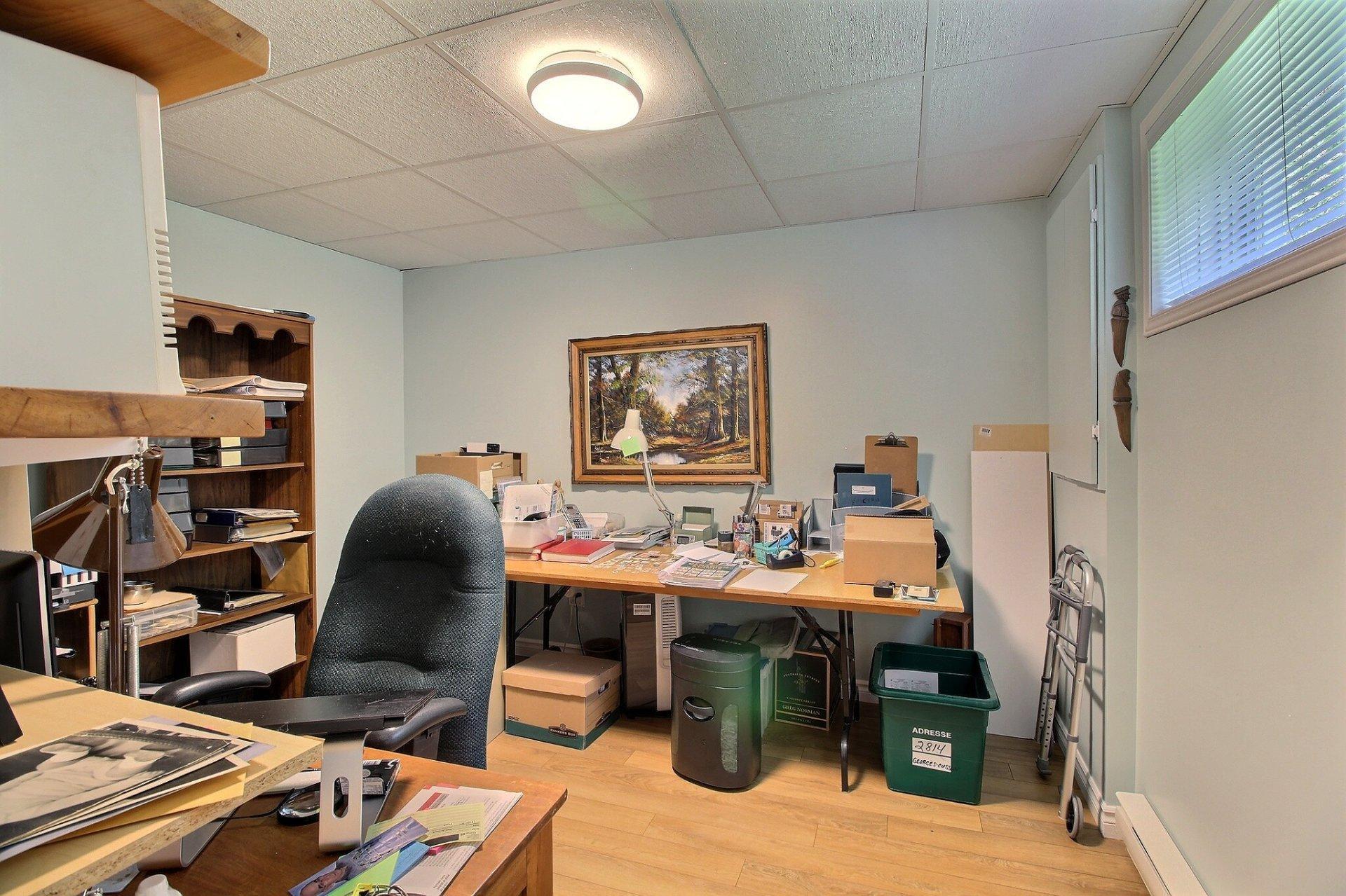 









2814


Rue Georges-Cusson

,
Sherbrooke (Les Nations),




QC
J1L2X8

