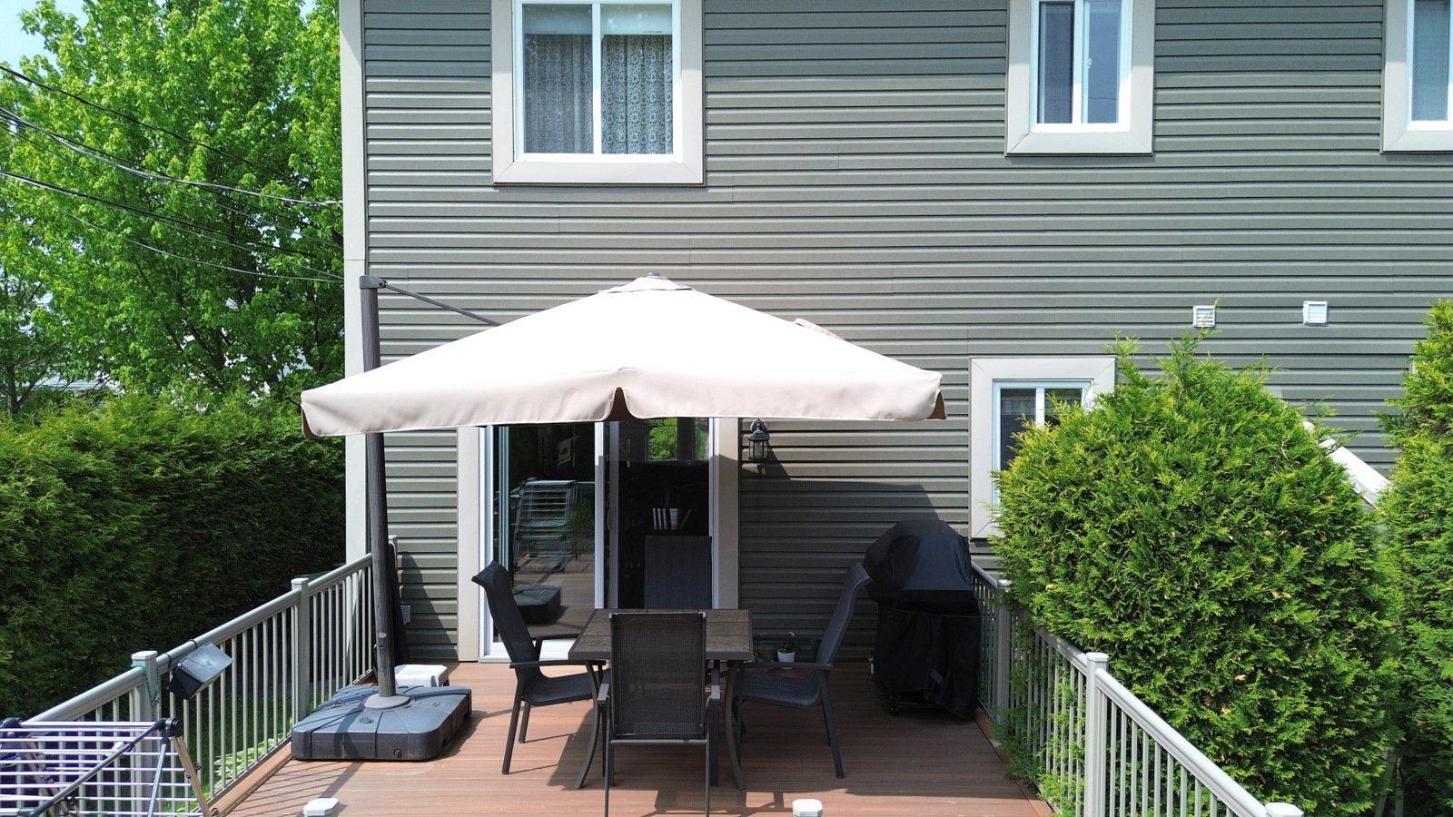 









2814


Rue Georges-Cusson

,
Sherbrooke (Les Nations),




QC
J1L2X8

