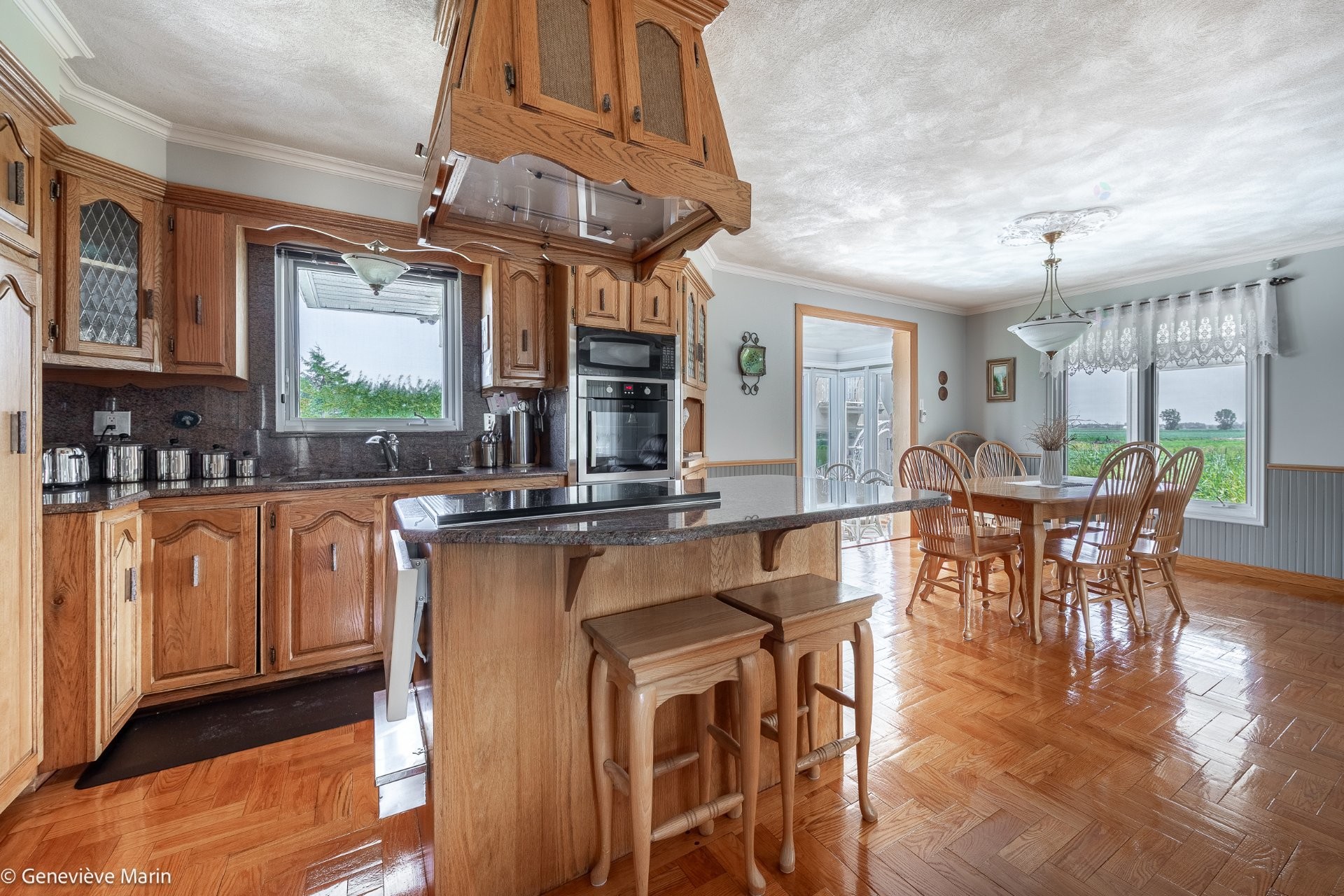 









214


Rg St-Édouard

,
Saint-Jean-sur-Richelieu,




QC
J2X5T9


