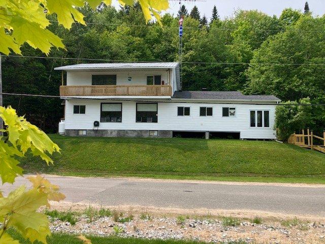









521


Ch. de la Rivière-Blanche

,
Mayo,




QC
J8L4K5

