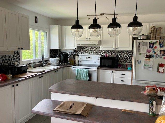 









521


Ch. de la Rivière-Blanche

,
Mayo,




QC
J8L4K5


