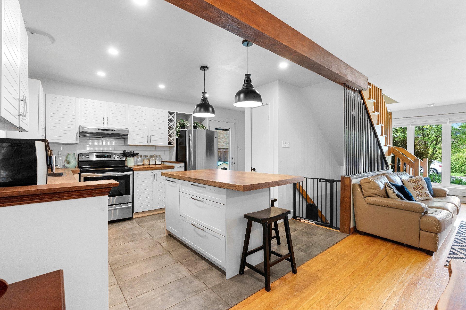 









4143


Rue François-Boulet

,
Québec (Sainte-Foy/Sillery/Cap-Rouge),




QC
G1T2K8

