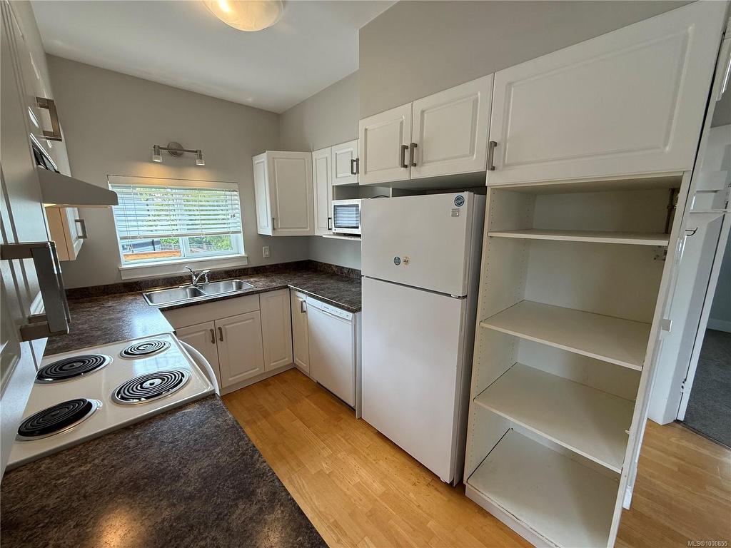 









121


Harewood

Rd,
Nanaimo,




BC
V9R 2Y7

