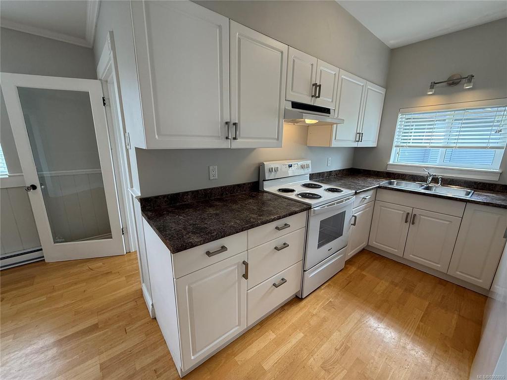 









121


Harewood

Rd,
Nanaimo,




BC
V9R 2Y7

