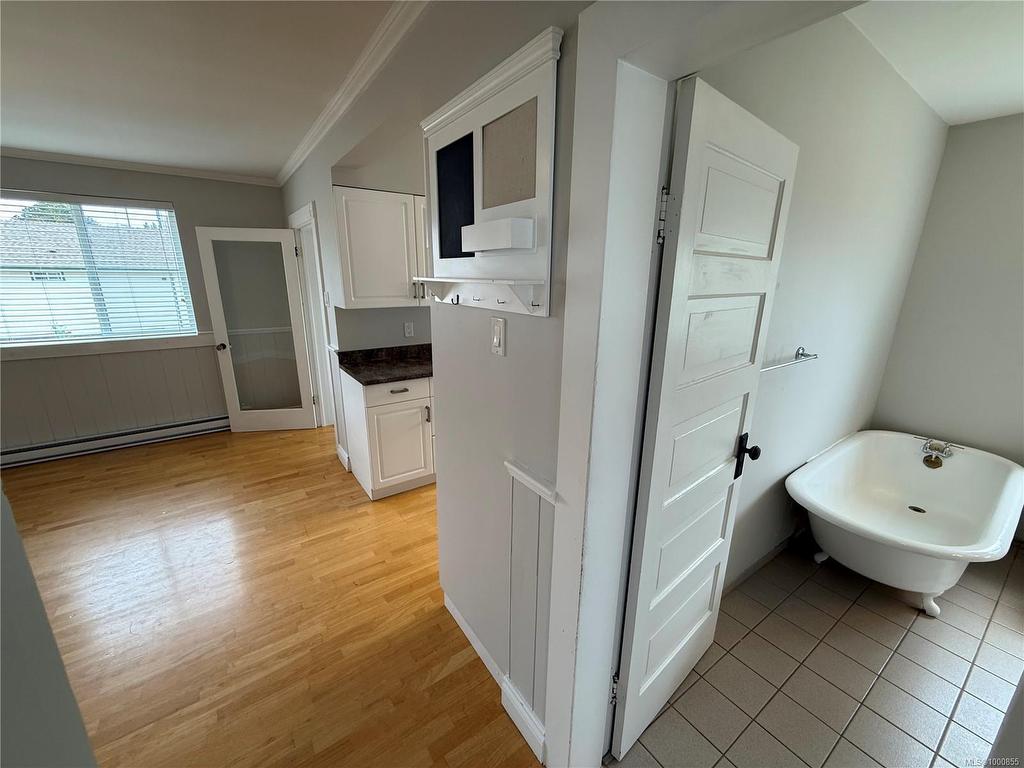 









121


Harewood

Rd,
Nanaimo,




BC
V9R 2Y7

