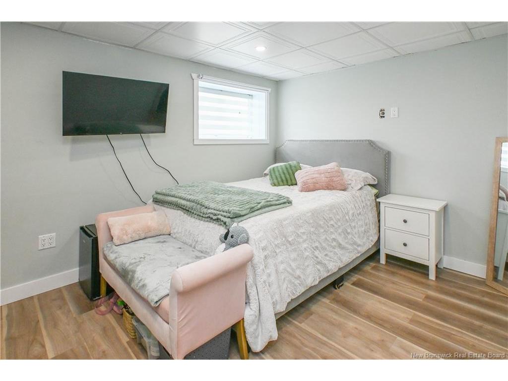 









103


rue du Pêcheur N.

ST,
Lamèque,




NB
E8T 1K6

