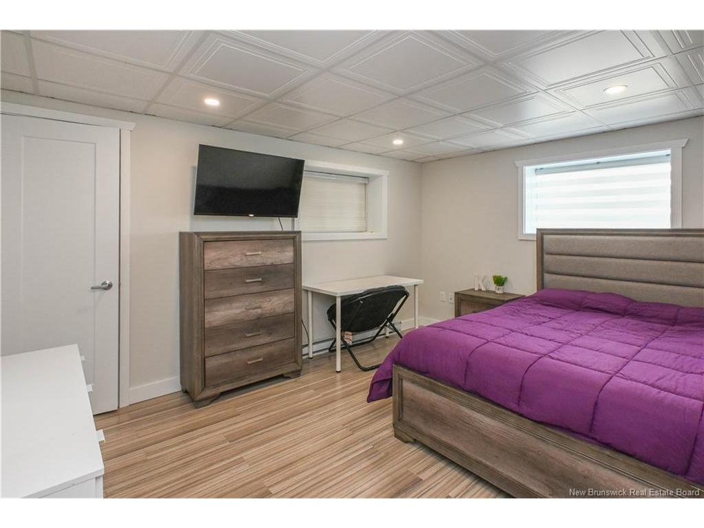 









103


rue du Pêcheur N.

ST,
Lamèque,




NB
E8T 1K6

