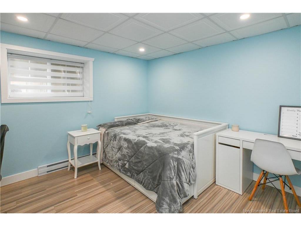 









103


rue du Pêcheur N.

ST,
Lamèque,




NB
E8T 1K6

