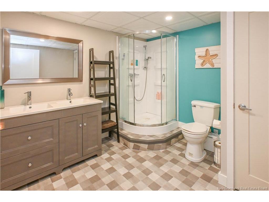 









103


rue du Pêcheur N.

ST,
Lamèque,




NB
E8T 1K6

