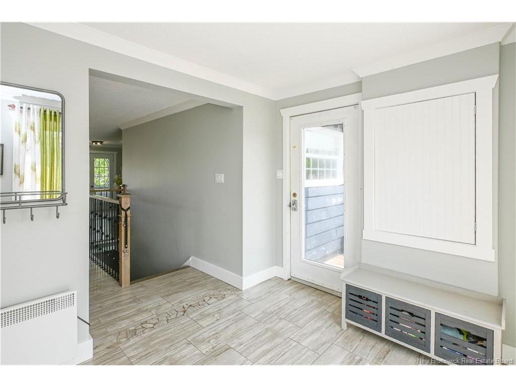 









103


rue du Pêcheur N.

ST,
Lamèque,




NB
E8T 1K6

