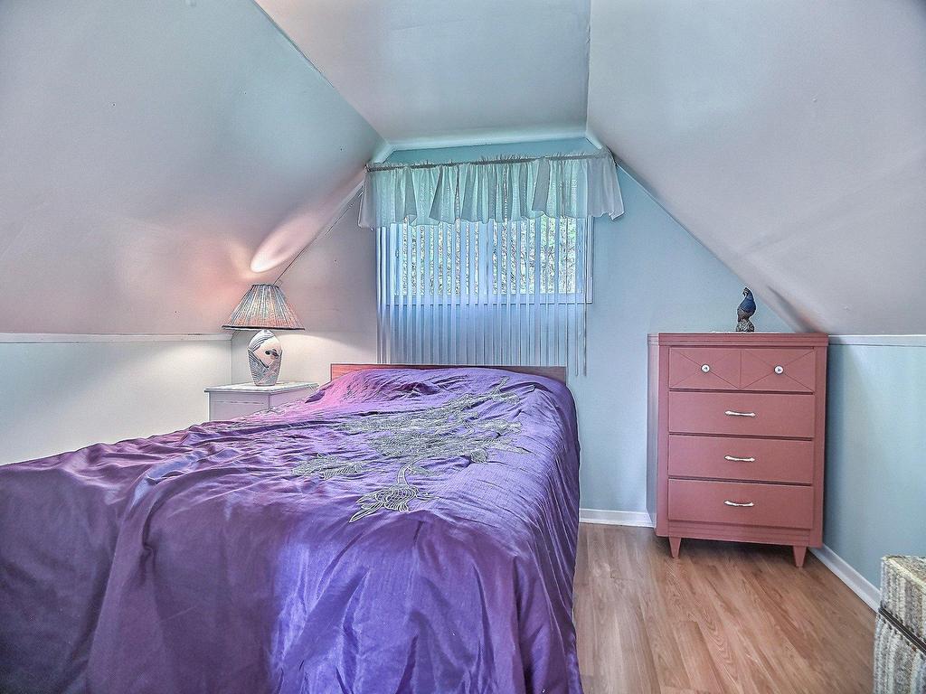 









9


Ch. McMullin

,
Val-des-Monts,




QC
J8N2S5

