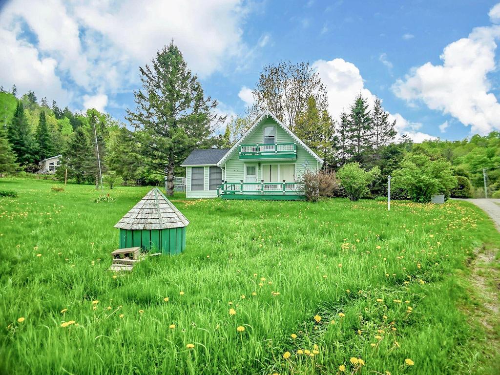 









9


Ch. McMullin

,
Val-des-Monts,




QC
J8N2S5

