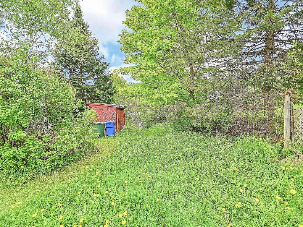 









9


Ch. McMullin

,
Val-des-Monts,




QC
J8N2S5

