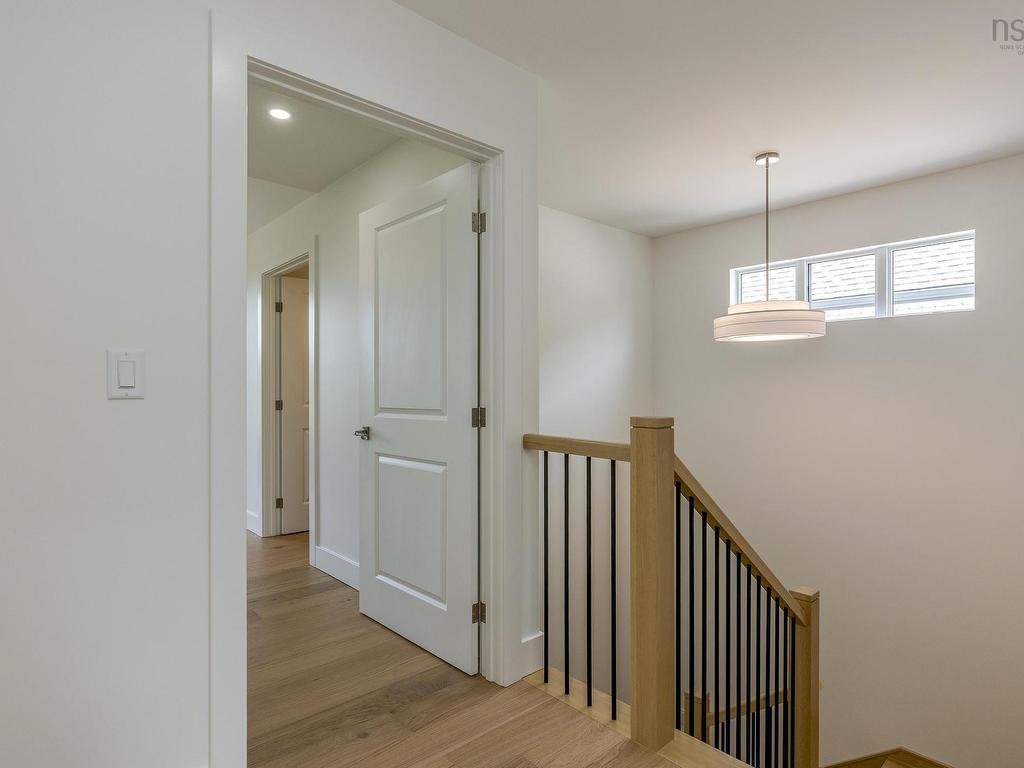 












PUN56 113 Puncheon Way

,
Bedford,




NS
B4B 2L1

