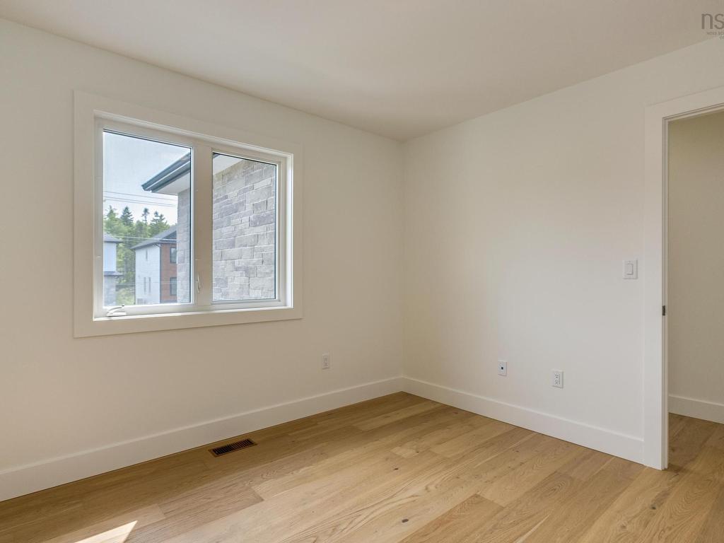 












PUN56 113 Puncheon Way

,
Bedford,




NS
B4B 2L1

