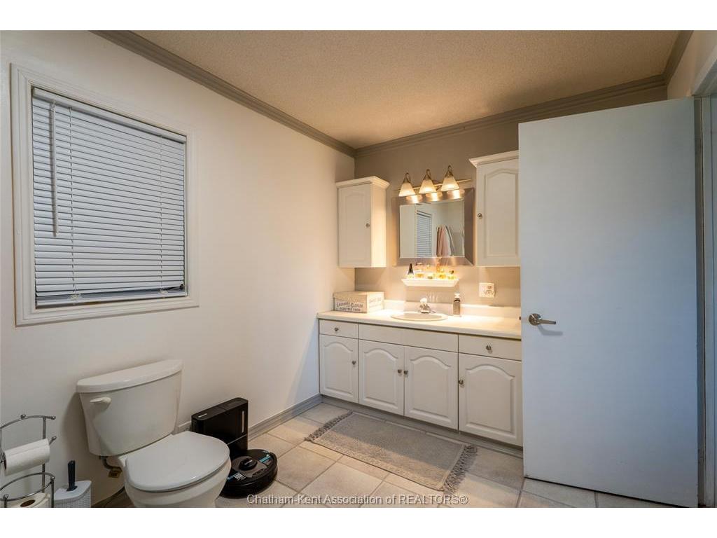 









7690


Grande River

Line,
Chatham-Kent,




ON
N7M 5J7

