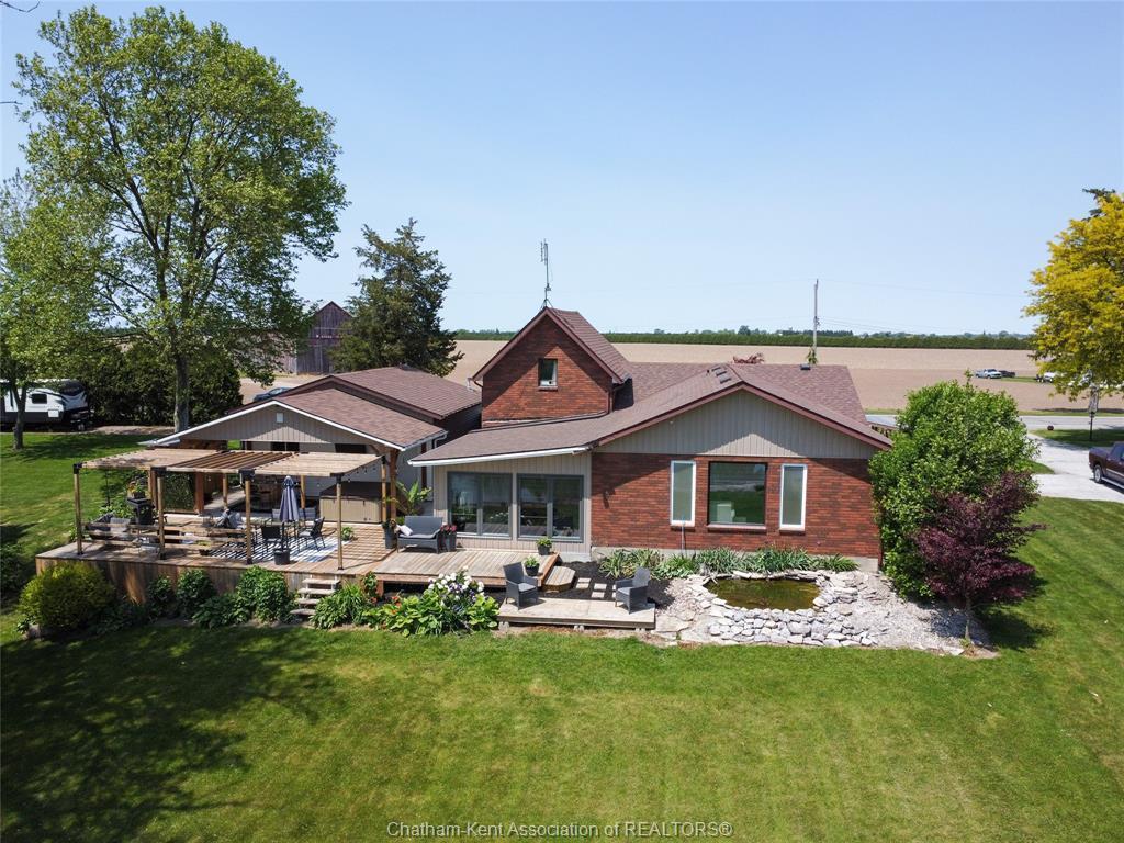 









7690


Grande River

Line,
Chatham-Kent,




ON
N7M 5J7

