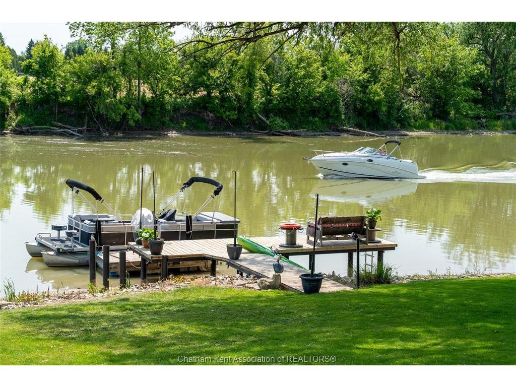 









7690


Grande River

Line,
Chatham-Kent,




ON
N7M 5J7

