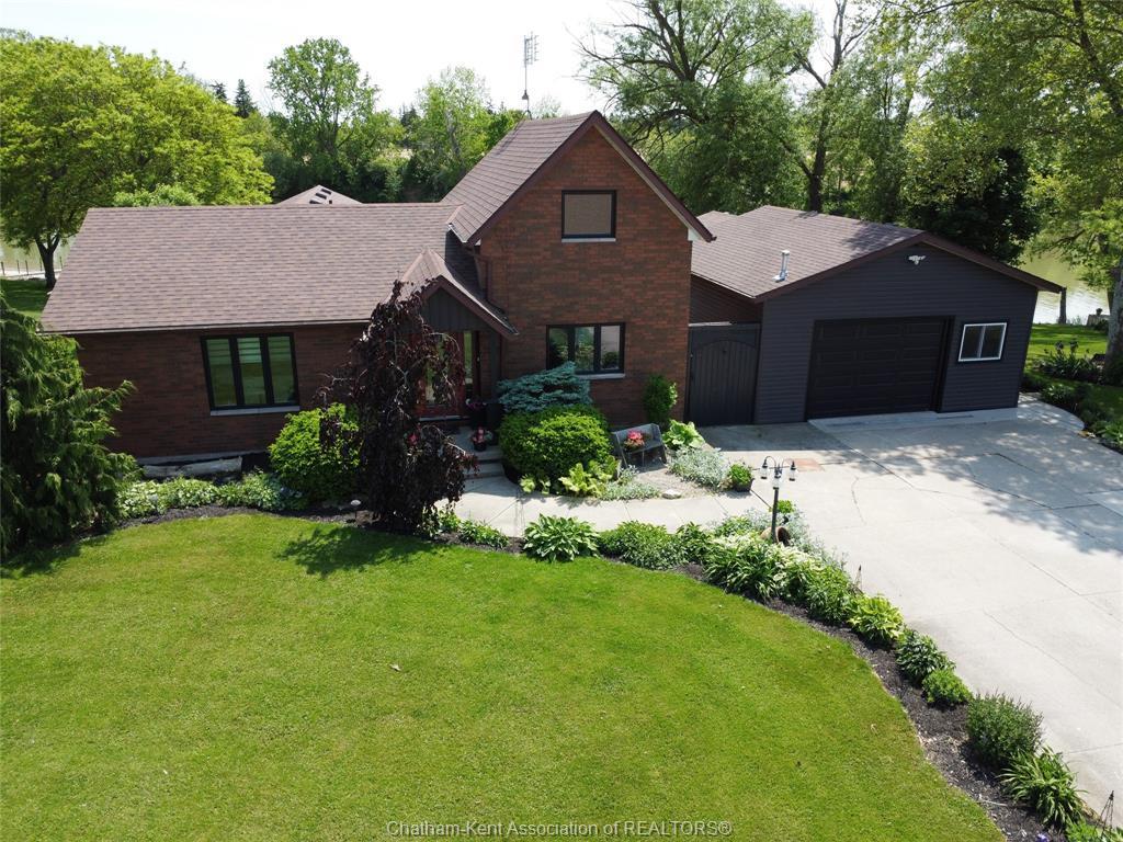









7690


Grande River

Line,
Chatham-Kent,




ON
N7M 5J7

