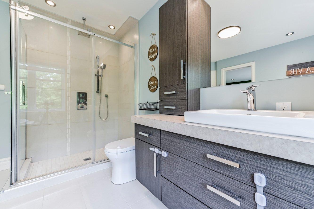 









847


Rue des Lièvres

,
Farnham,




QC
J2N3C6

