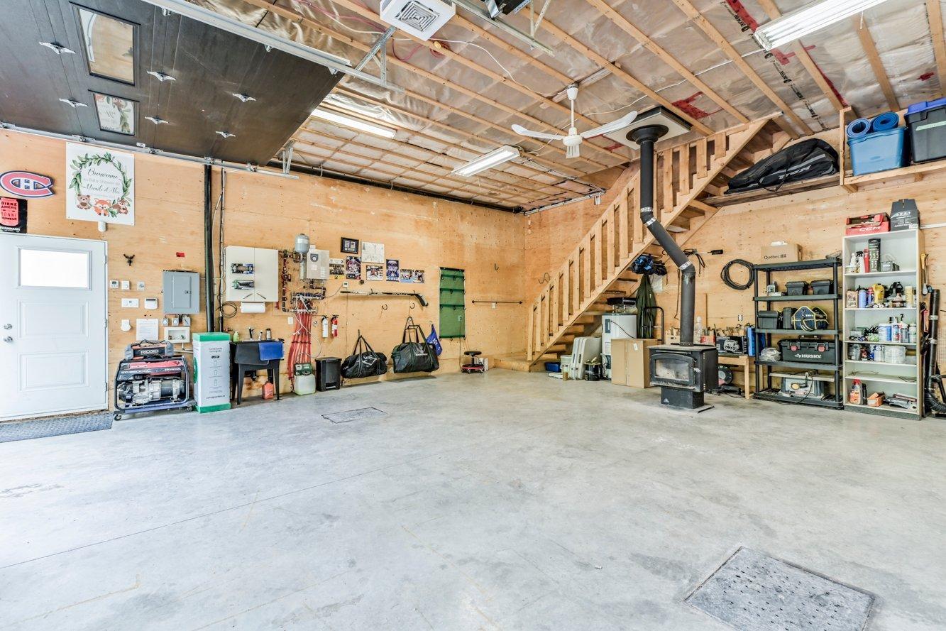 









847


Rue des Lièvres

,
Farnham,




QC
J2N3C6

