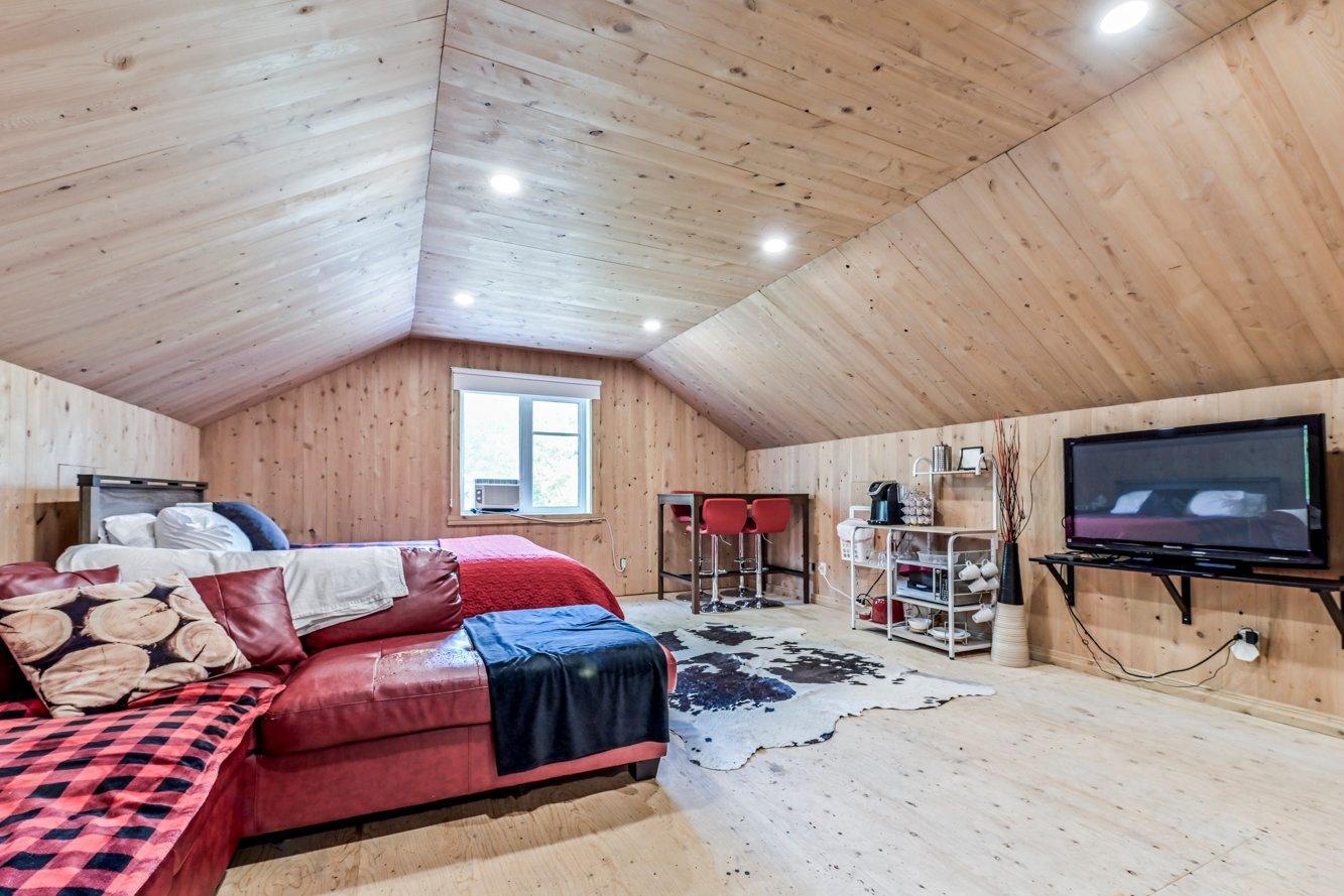 









847


Rue des Lièvres

,
Farnham,




QC
J2N3C6

