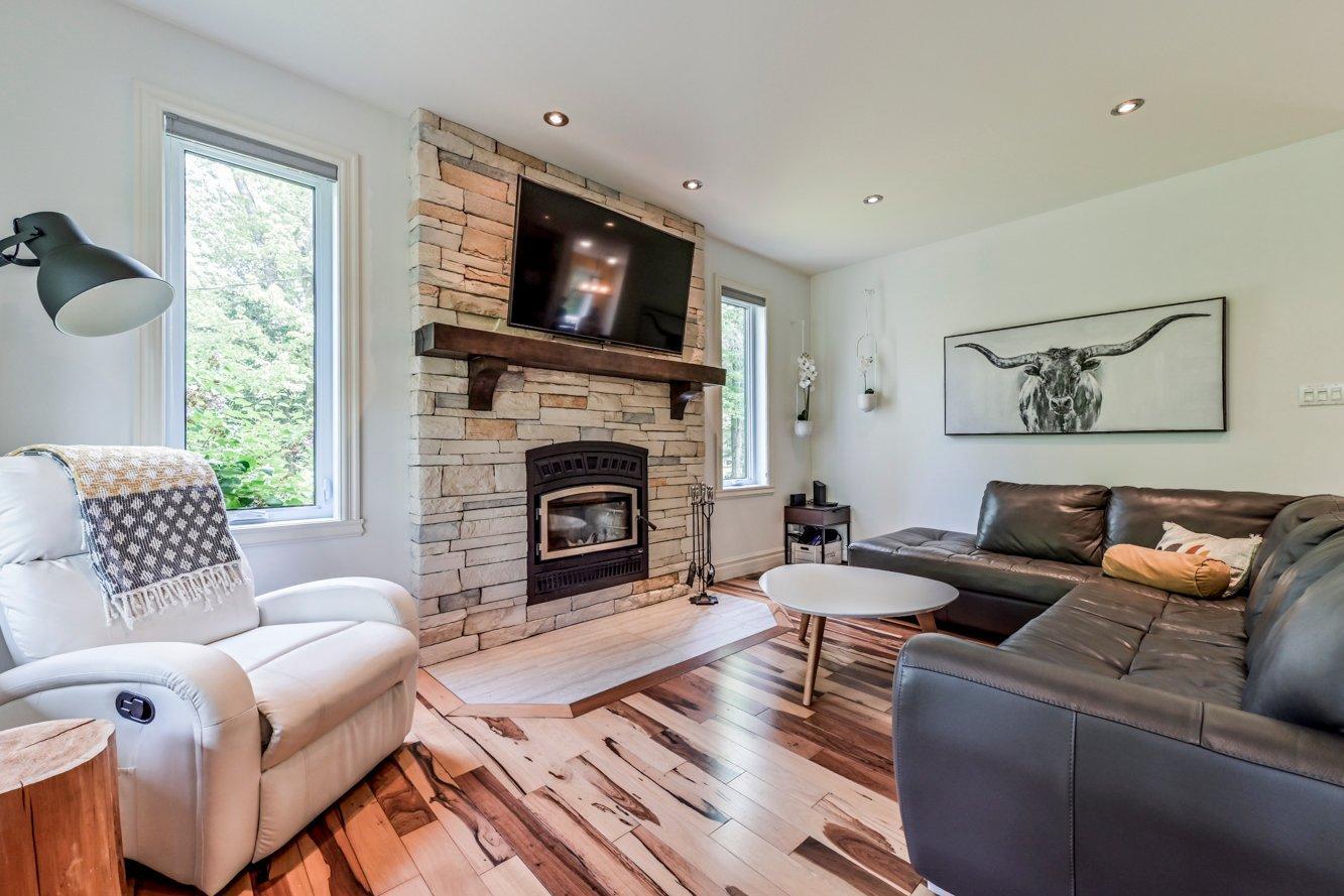 









847


Rue des Lièvres

,
Farnham,




QC
J2N3C6

