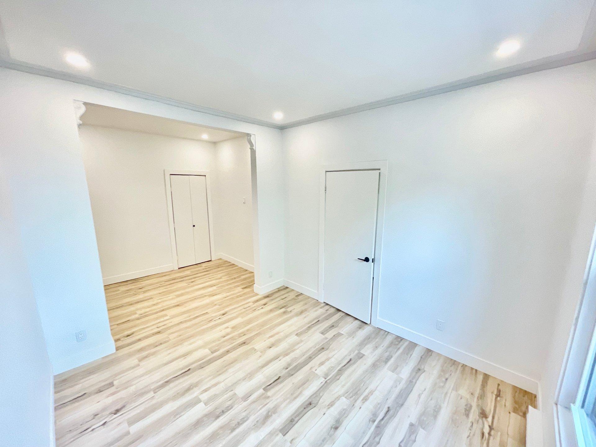 









5953


Rue D'Aragon

,
Montréal (Le Sud-Ouest),




QC
H4E3A9


