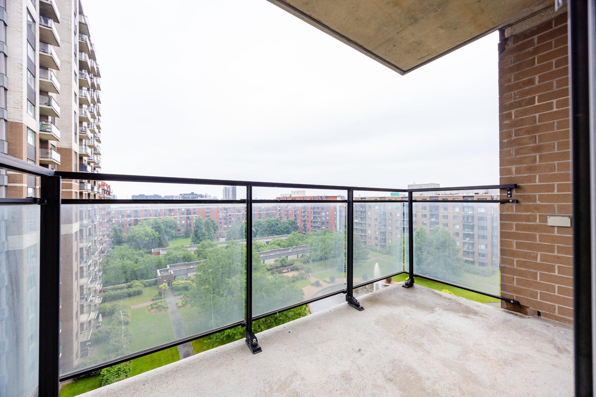 









1200


Rue St-Jacques

, 1107,
Montréal (Ville-Marie),




QC
H3C0E9

