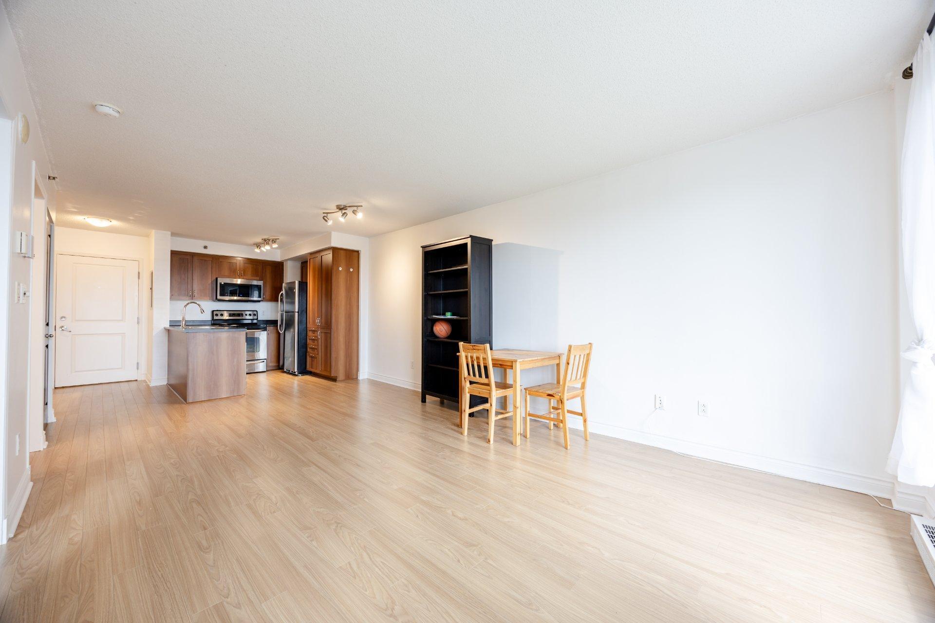 









1200


Rue St-Jacques

, 1107,
Montréal (Ville-Marie),




QC
H3C0E9

