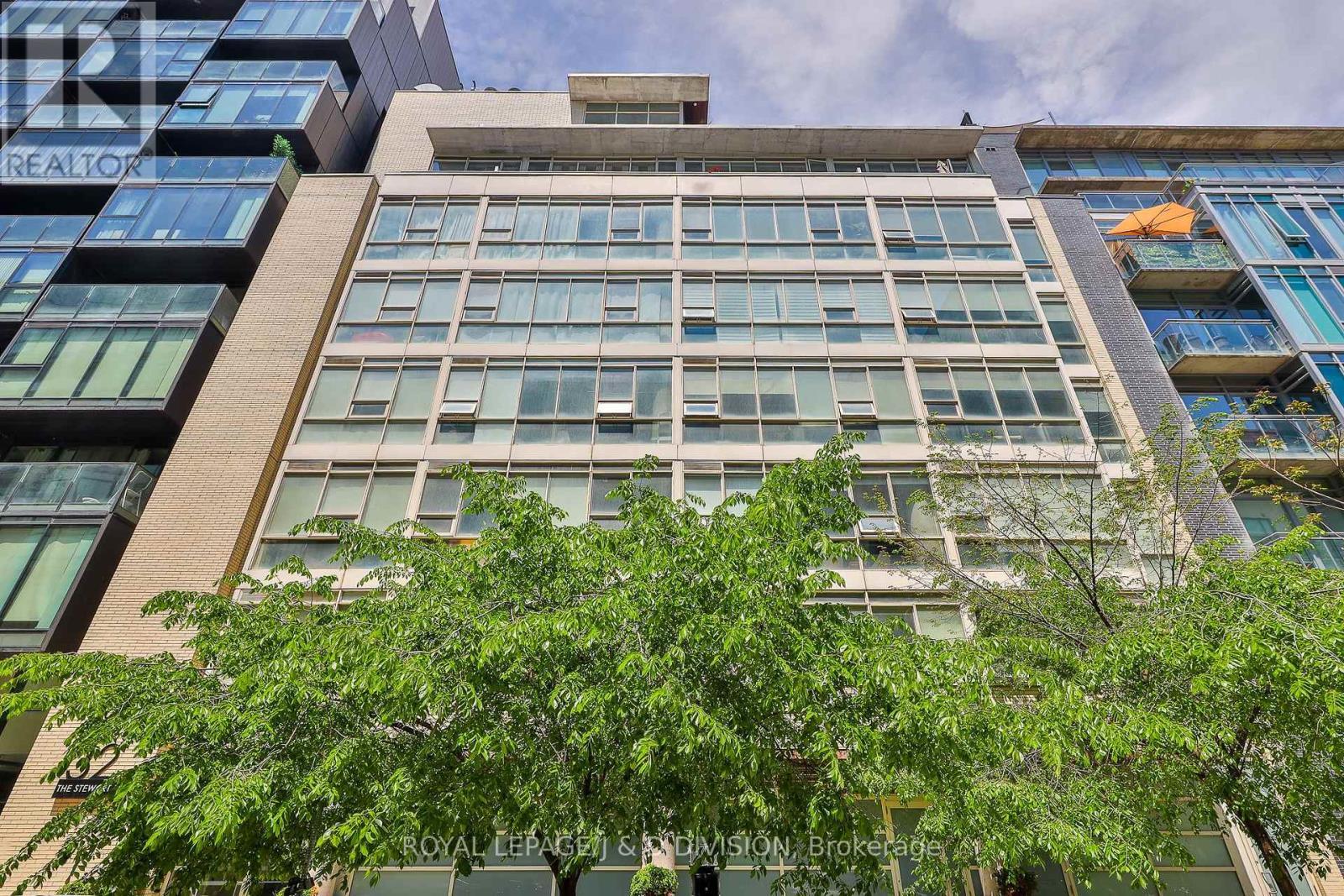 












705 - 32 STEWART STREET

,
Toronto,




Ontario
M5V3T2

