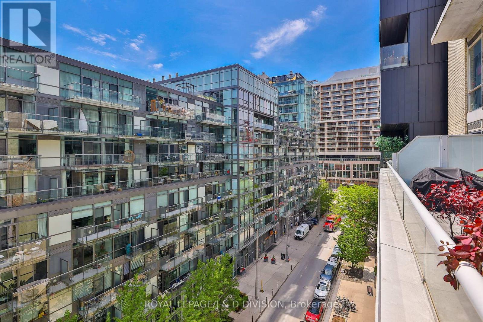 












705 - 32 STEWART STREET

,
Toronto,




Ontario
M5V3T2

