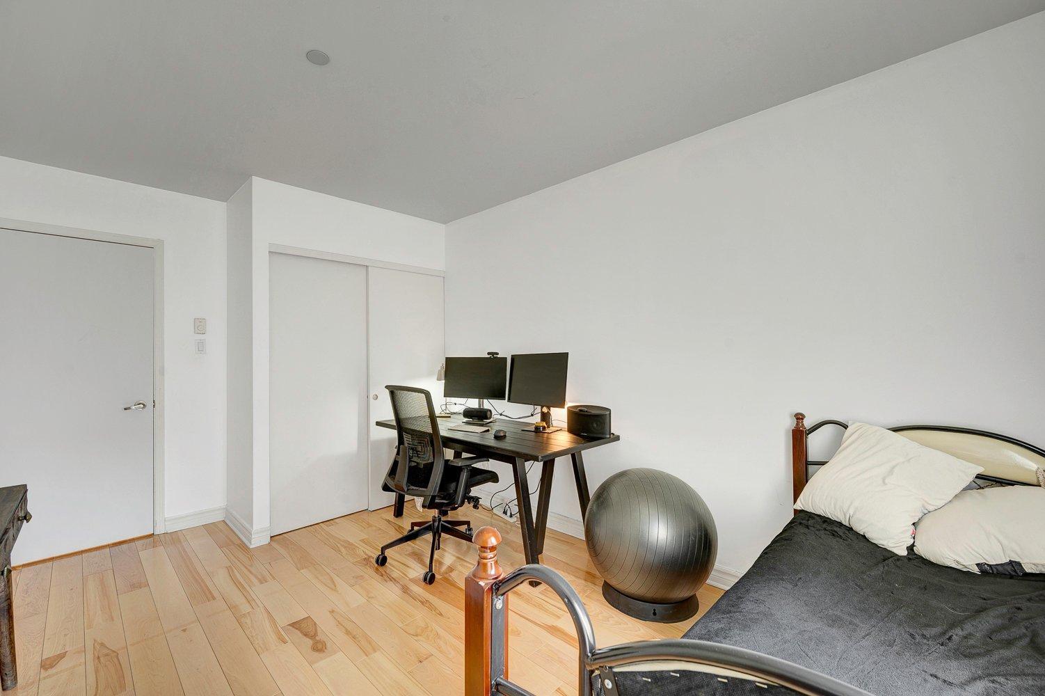 









1425


Boul. Le Corbusier

, 405,
Laval (Laval-des-Rapides),




QC
H7N6L3


