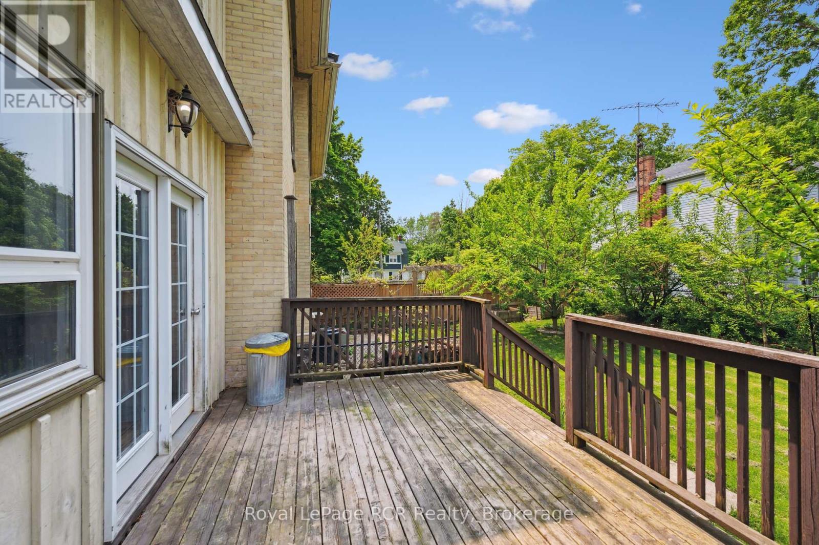 












308 FERGUS STREET

,
Wellington North (Mount Forest),




Ontario
N0G2L2

