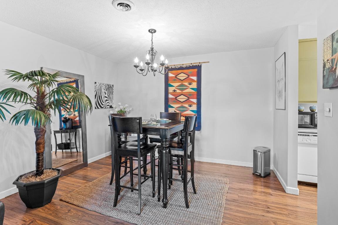 









1665


Ufton

Court, 218,
Kelowna,




BC
V1Y 8G7

