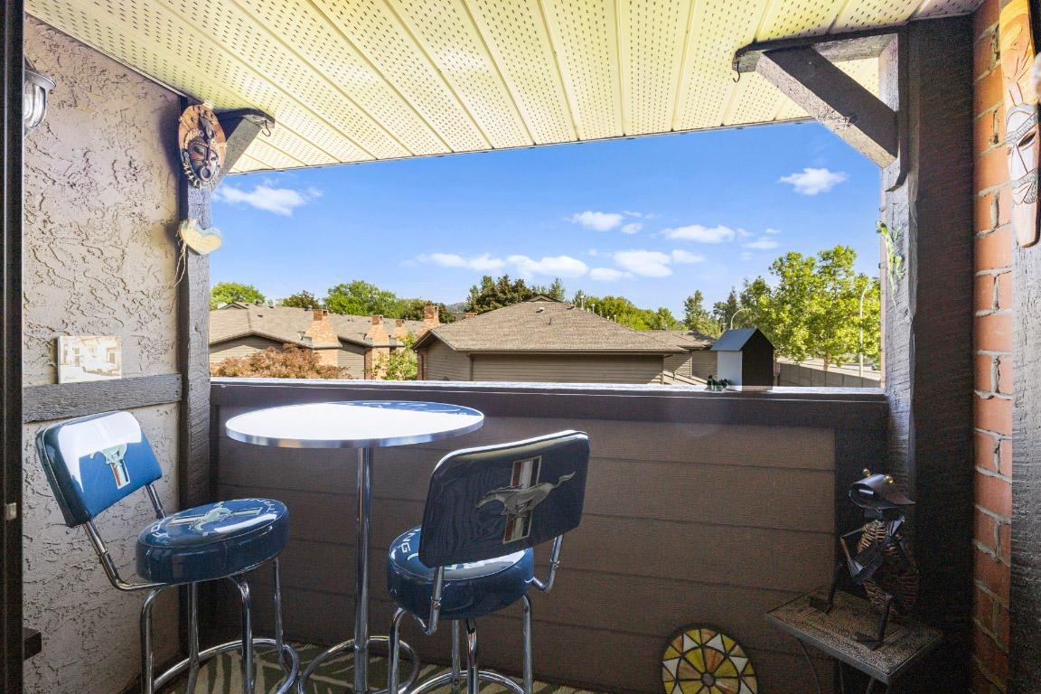 









1665


Ufton

Court, 218,
Kelowna,




BC
V1Y 8G7

