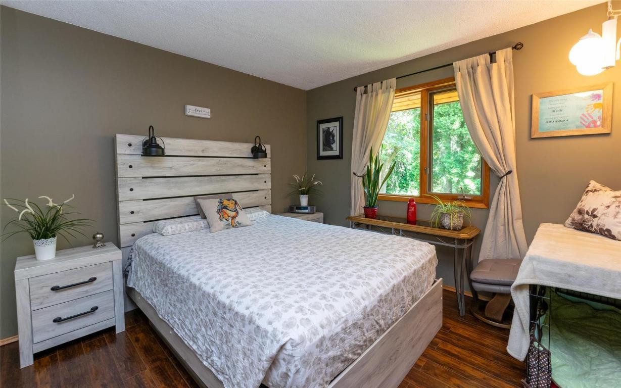 









2464


Waverly

Drive,
Blind Bay,




BC
V0E 2W0

