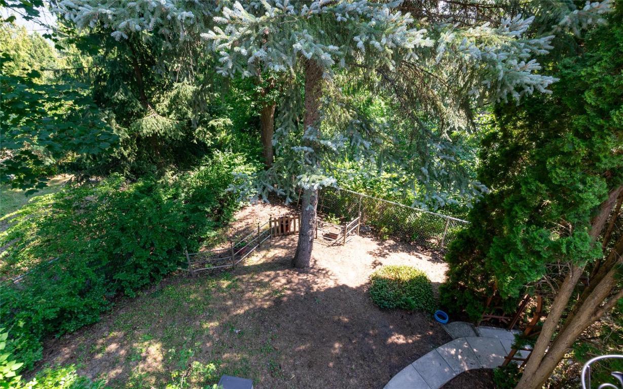









2464


Waverly

Drive,
Blind Bay,




BC
V0E 2W0

