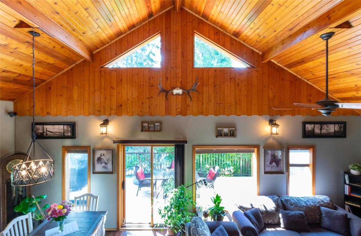 









2464


Waverly

Drive,
Blind Bay,




BC
V0E 2W0

