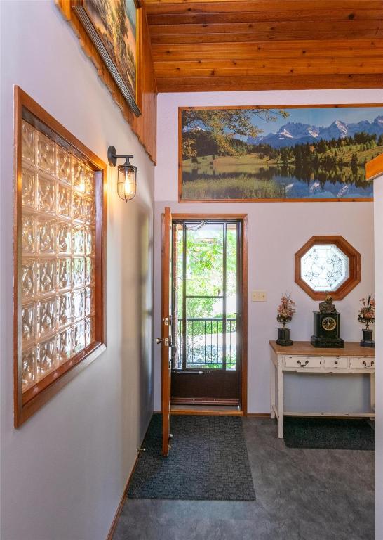 









2464


Waverly

Drive,
Blind Bay,




BC
V0E 2W0

