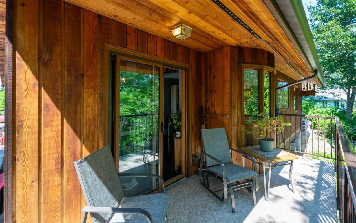 









2464


Waverly

Drive,
Blind Bay,




BC
V0E 2W0

