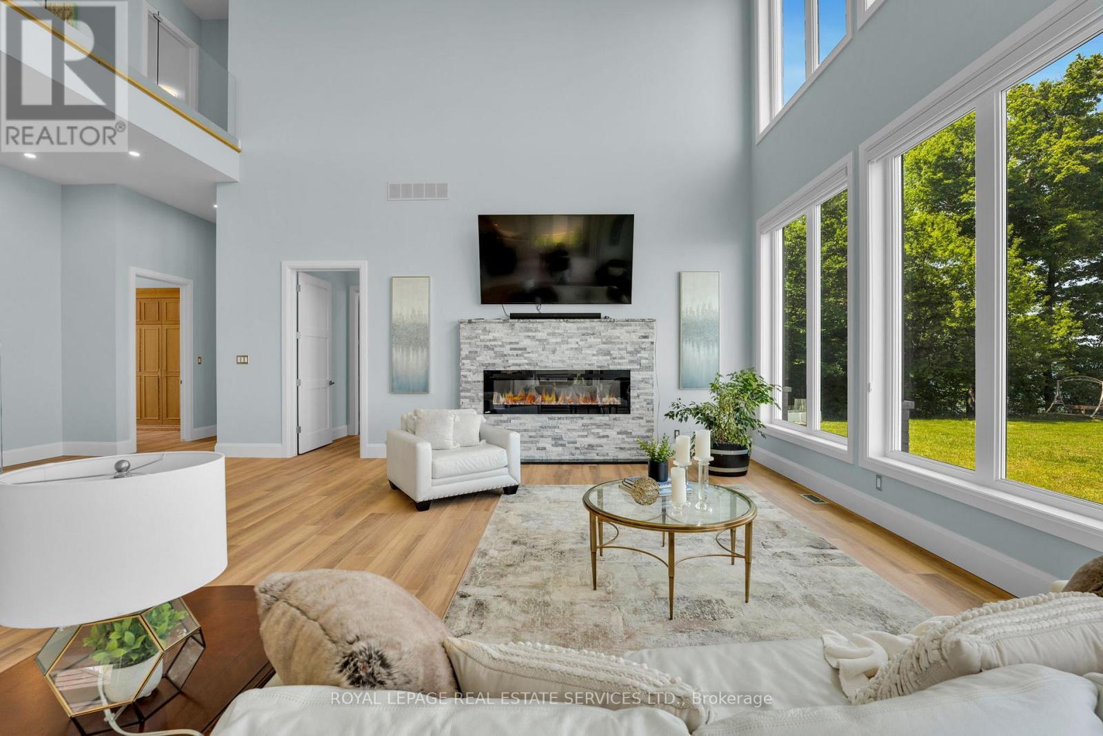 












2581 NORTH SERVICE ROAD

,
Lincoln,




Ontario
L0R1S0

