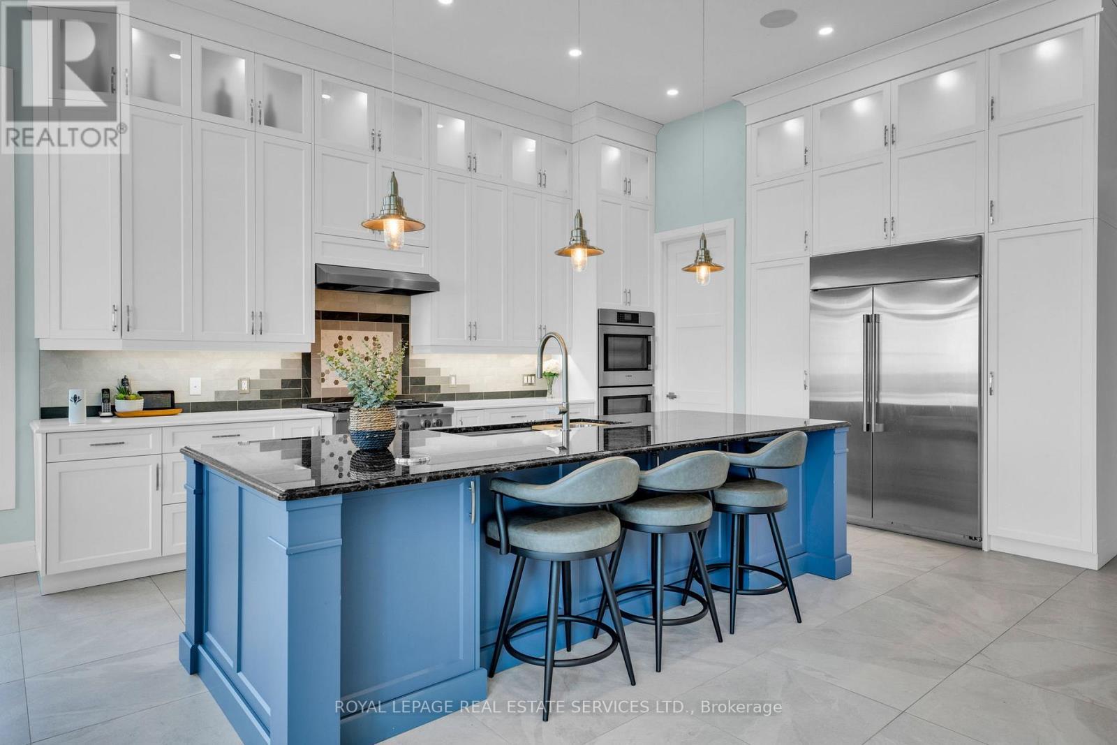 












2581 NORTH SERVICE ROAD

,
Lincoln,




Ontario
L0R1S0

