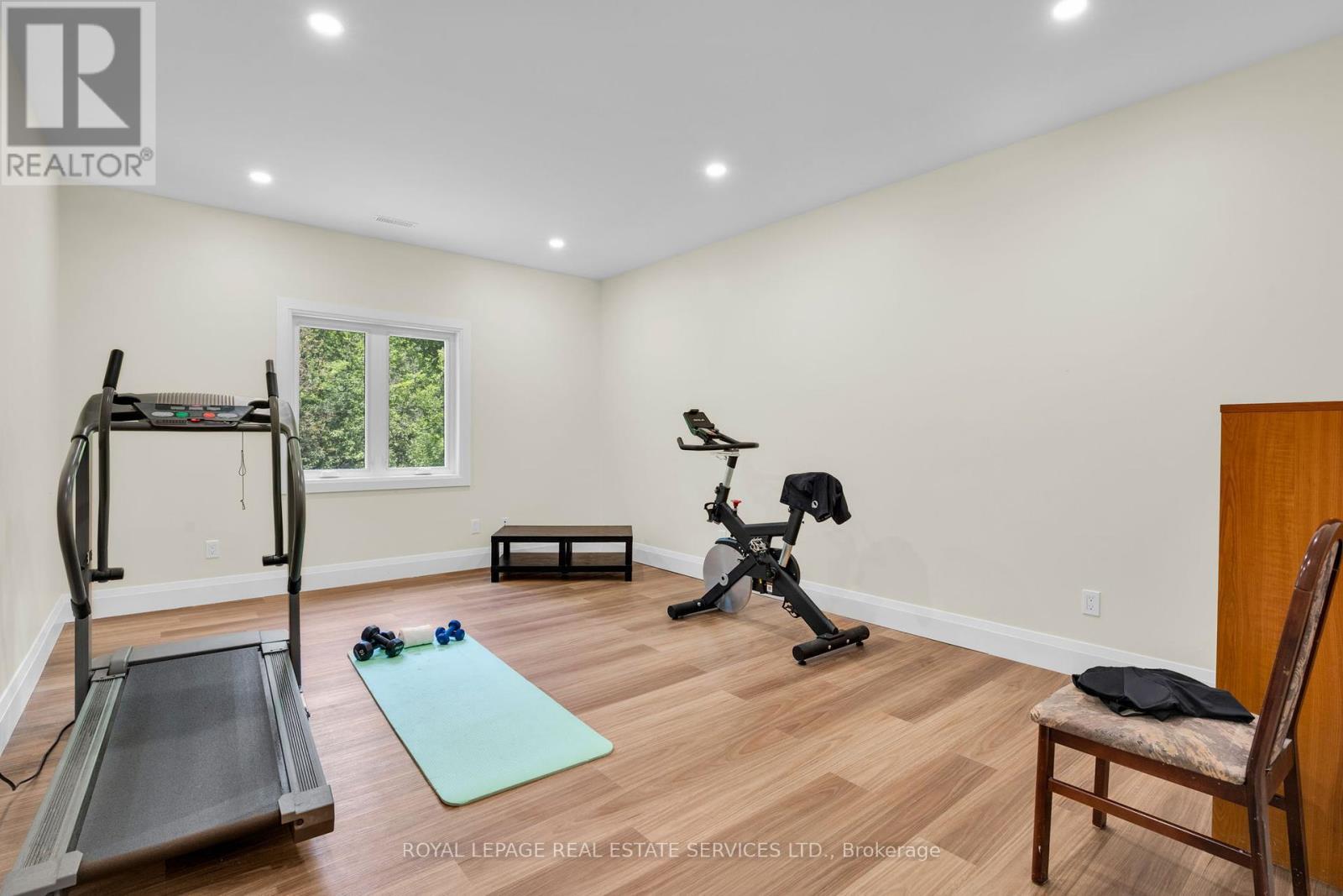












2581 NORTH SERVICE ROAD

,
Lincoln,




Ontario
L0R1S0

