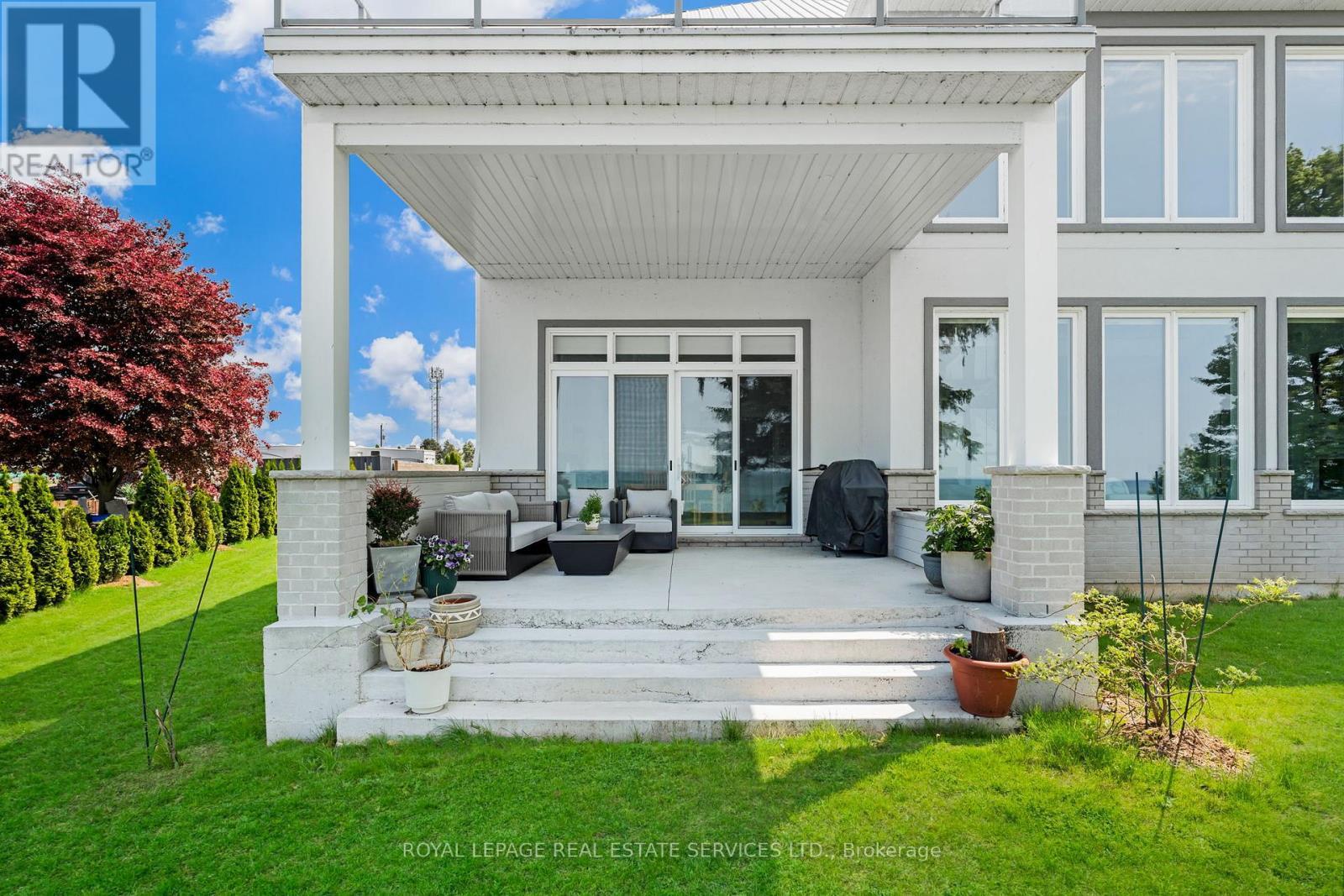 












2581 NORTH SERVICE ROAD

,
Lincoln,




Ontario
L0R1S0

