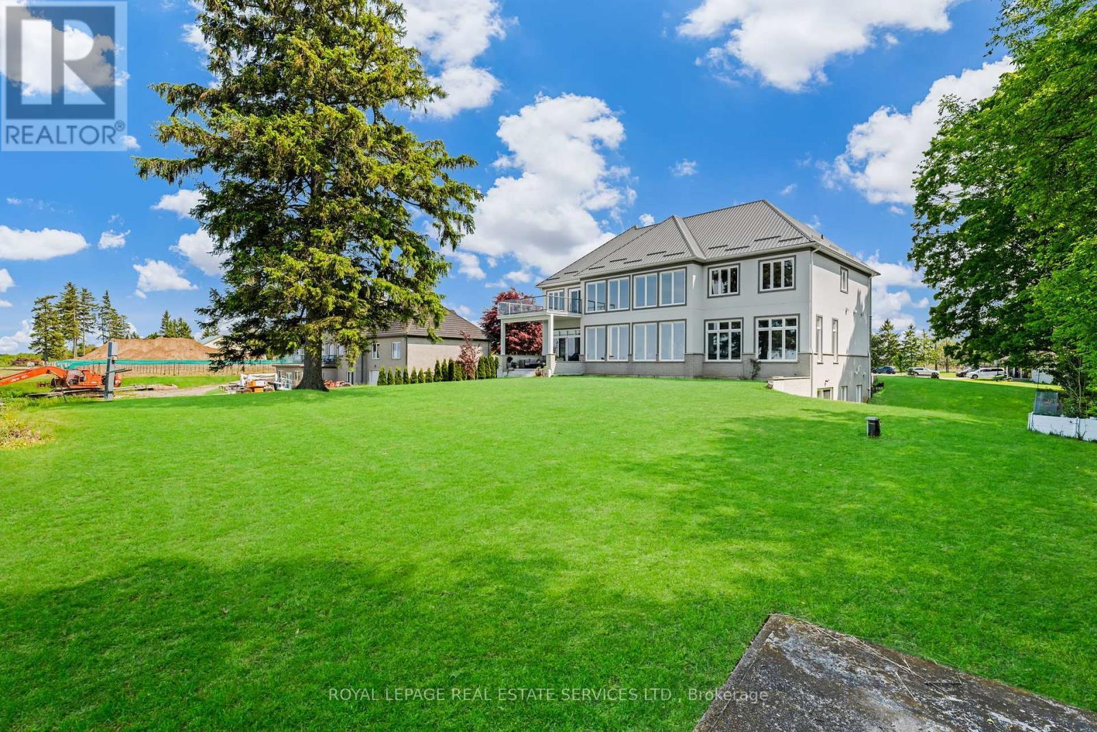 












2581 NORTH SERVICE ROAD

,
Lincoln,




Ontario
L0R1S0


