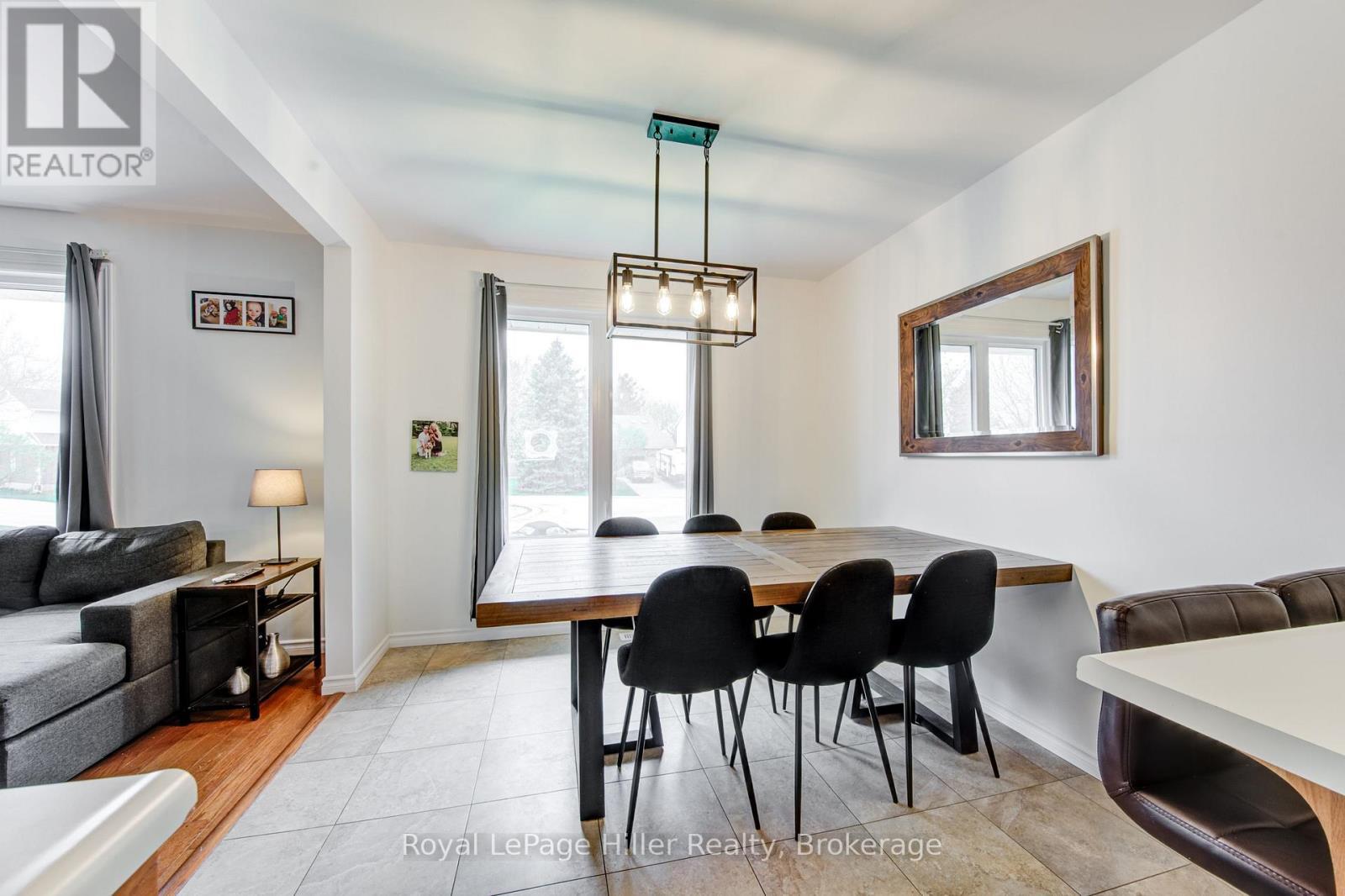 












59 SPRUNG COURT

,
Stratford,




Ontario
N4Z1G7

