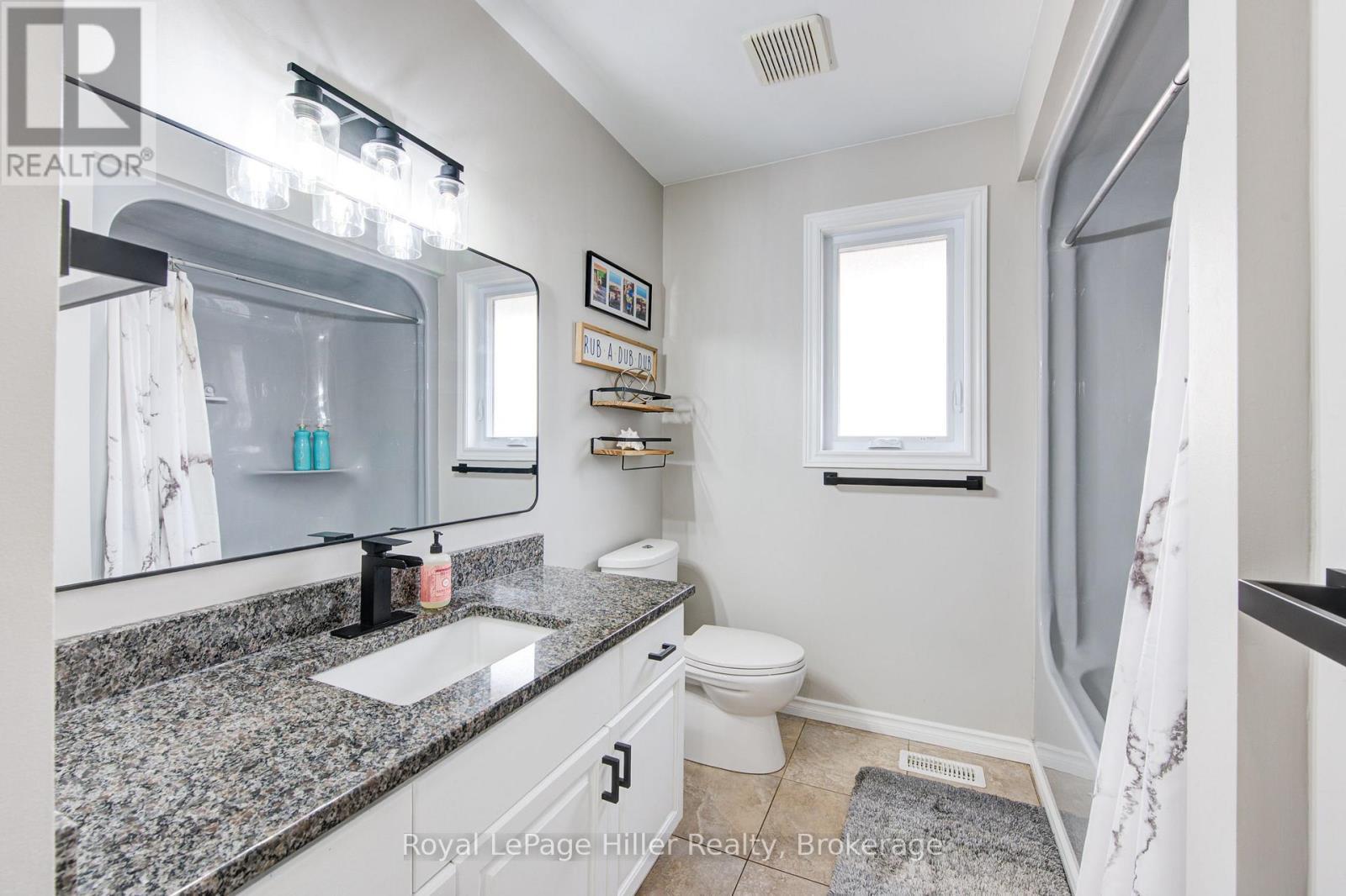 












59 SPRUNG COURT

,
Stratford,




Ontario
N4Z1G7

